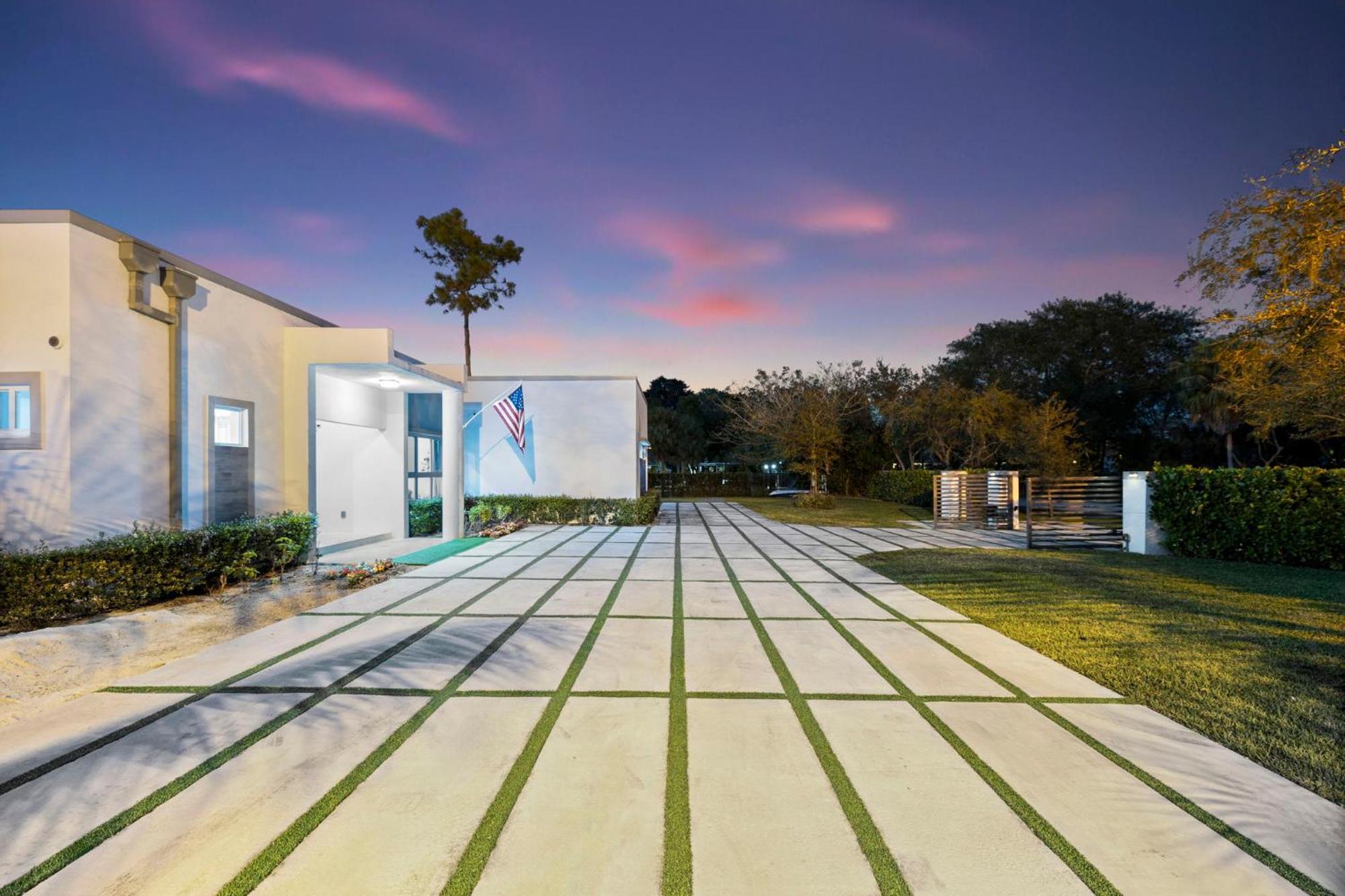 Ideal For Families The White House Of Miami Close To Miami Beaches And The Keys West Princeton Eksteriør bilde