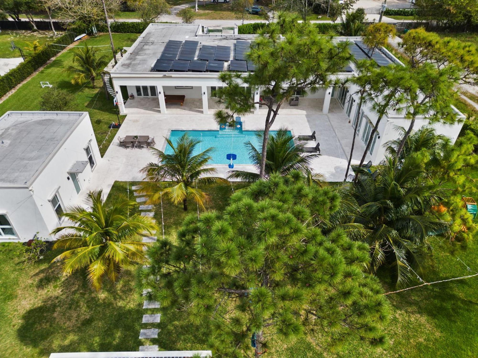 Ideal For Families The White House Of Miami Close To Miami Beaches And The Keys West Princeton Eksteriør bilde